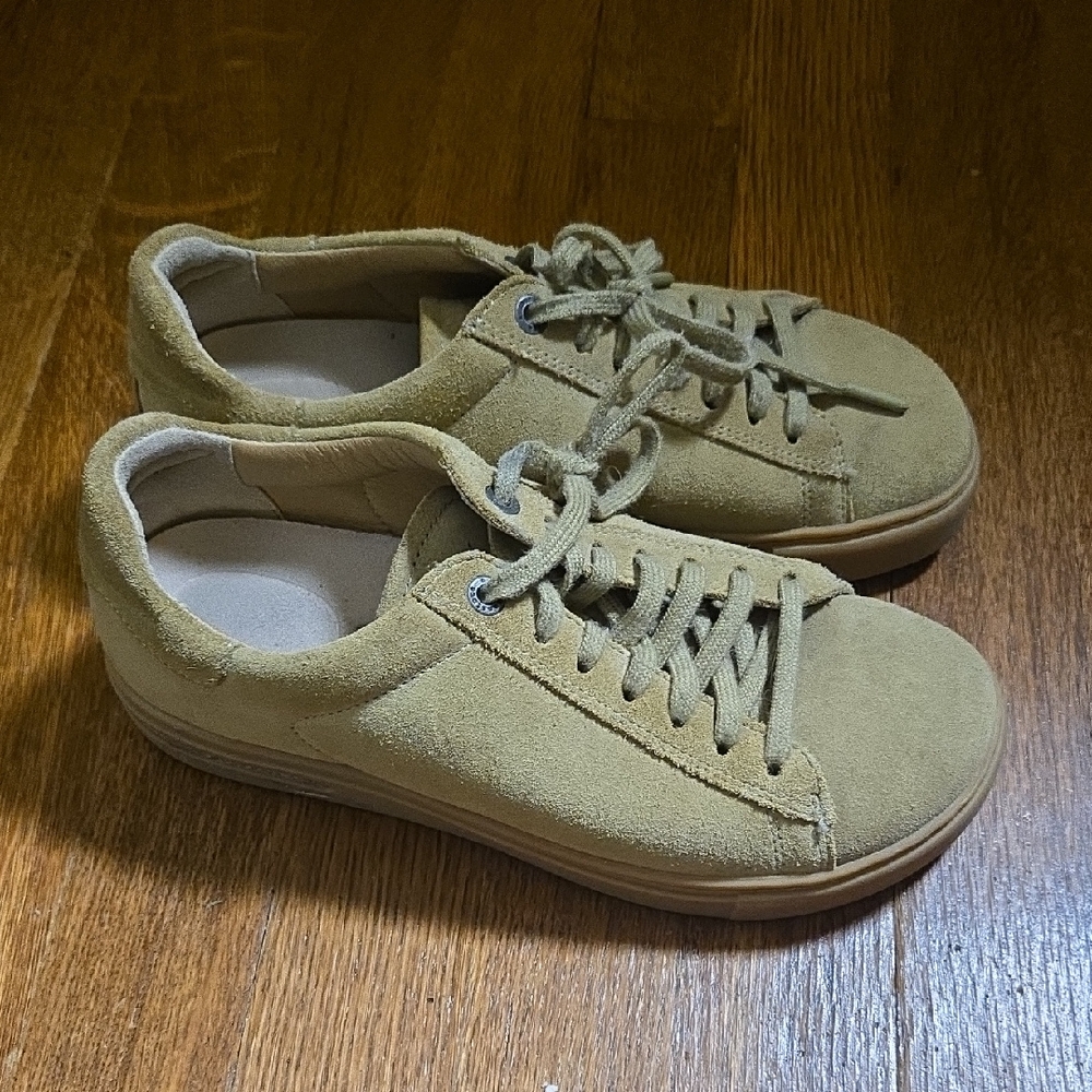 Tan Suede Low Bend Birkenstock, Size 37